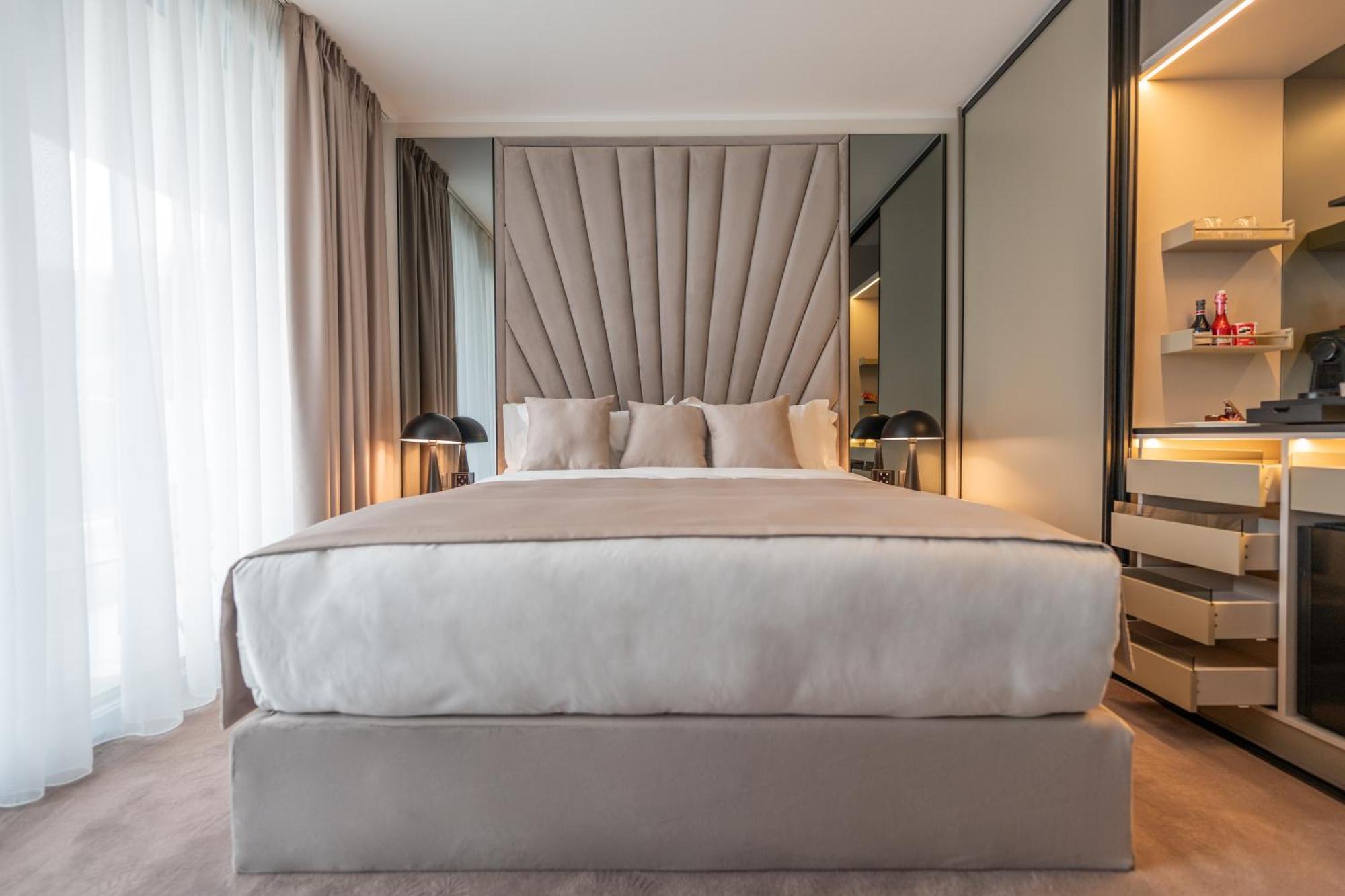 New Belgrade Premium Hotel Kültér fotó