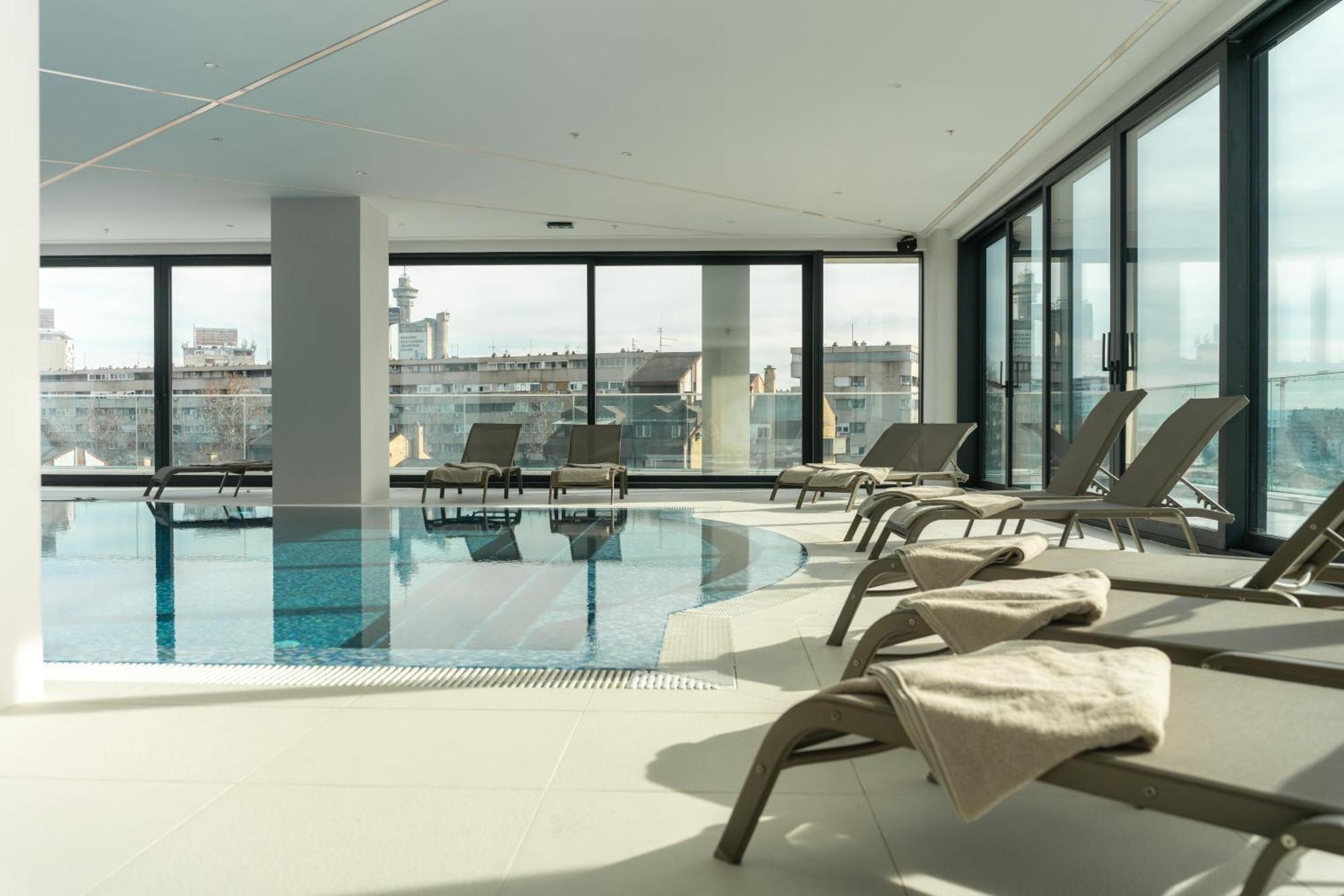 New Belgrade Premium Hotel Kültér fotó